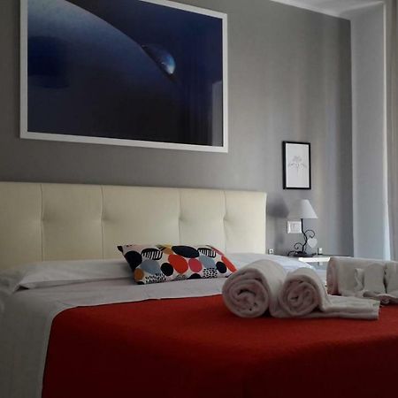 Bed and Breakfast Domus Raffaello Rom Exterior foto